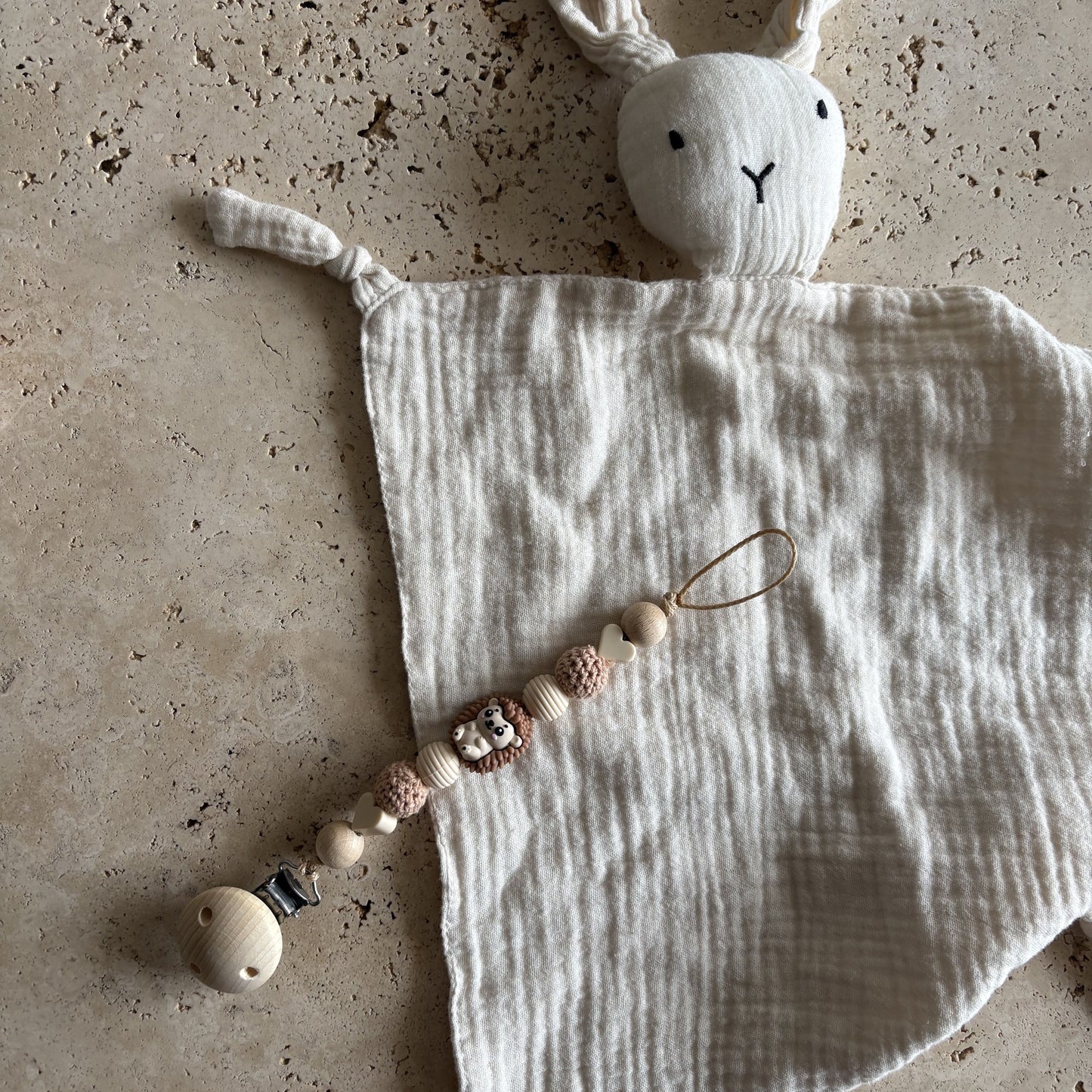 Attache-tétine hérisson