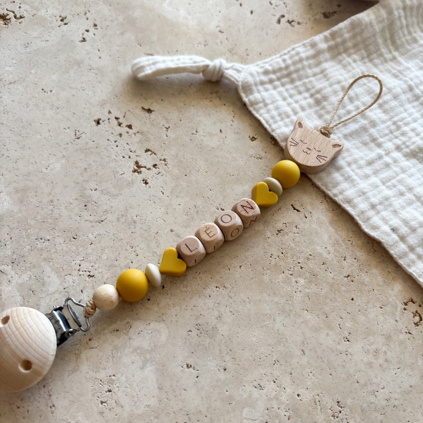 Attache-tétine LÉON